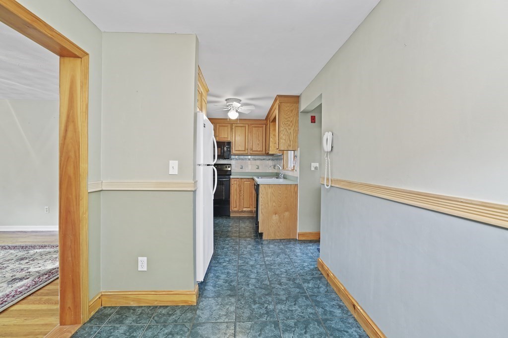 62 Rindone Street Holbrook, MA 02343 - Photo 6 of 34 Gallery Image 6