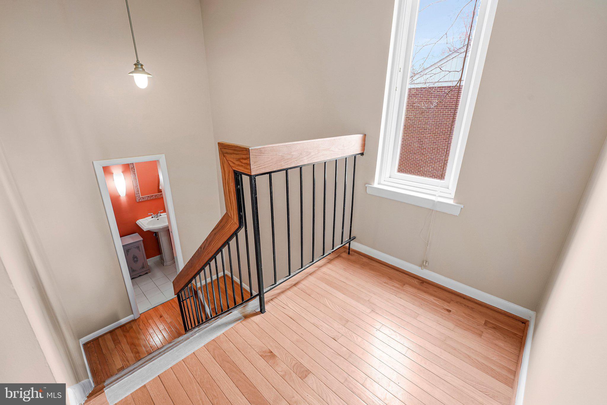 12021 Insha Court Reston, VA 20191 - Photo 17 of 33
