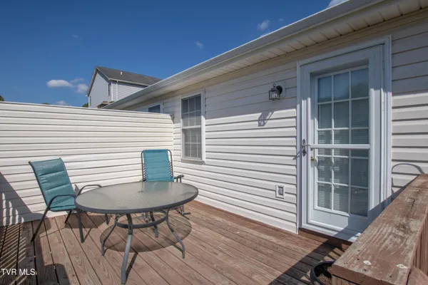 $350,000 | 20892 Deer Run Drive, Unit A & B, Abingdon, VA 24211