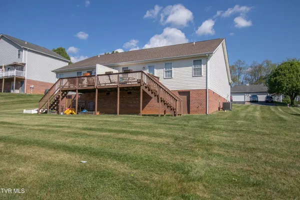 $350,000 | 20892 Deer Run Drive, Unit A & B, Abingdon, VA 24211