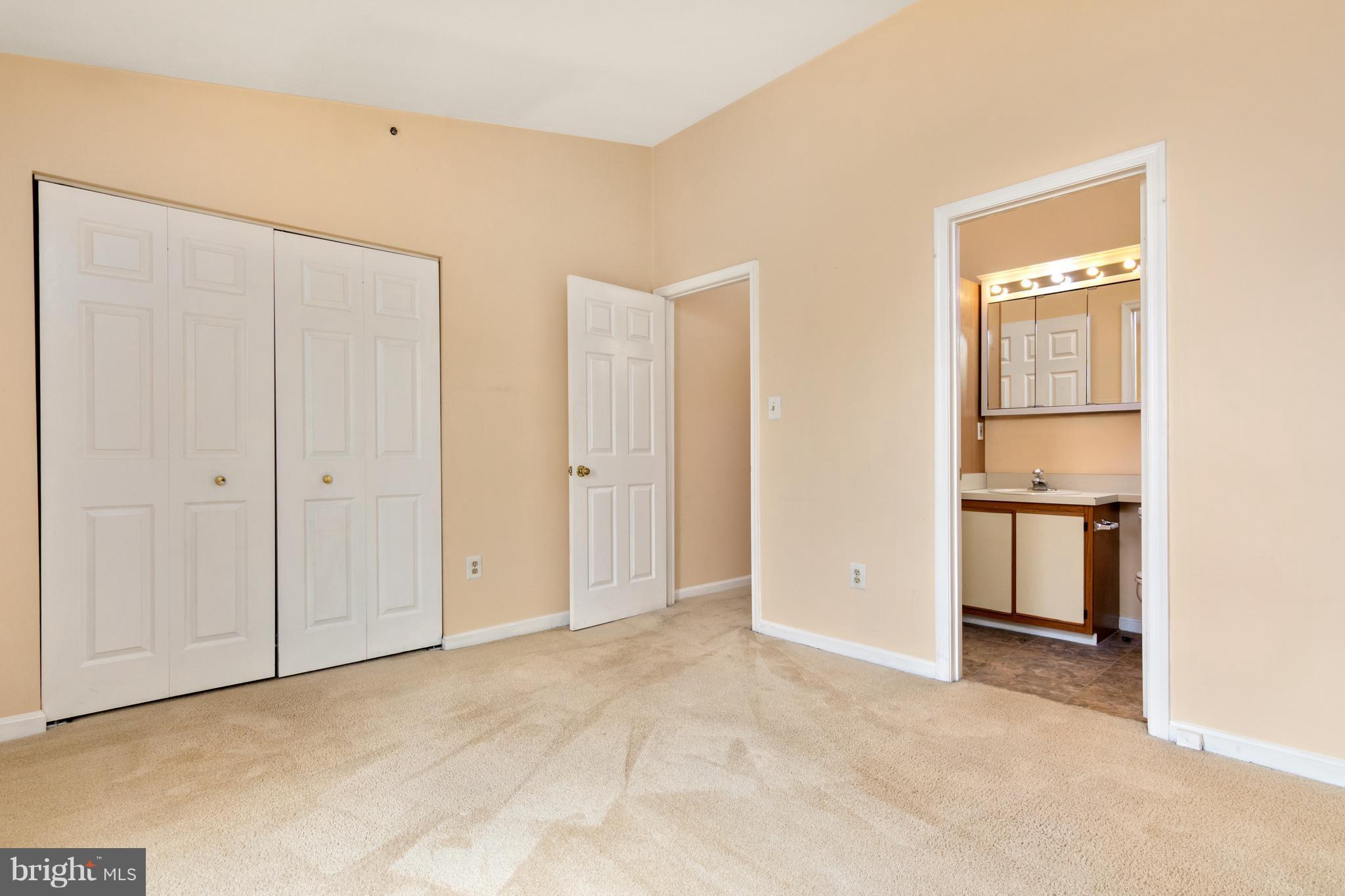 604 Moonglow Road, Unit 304 Odenton, MD 21113 - Photo 23 of 27 Bedroom