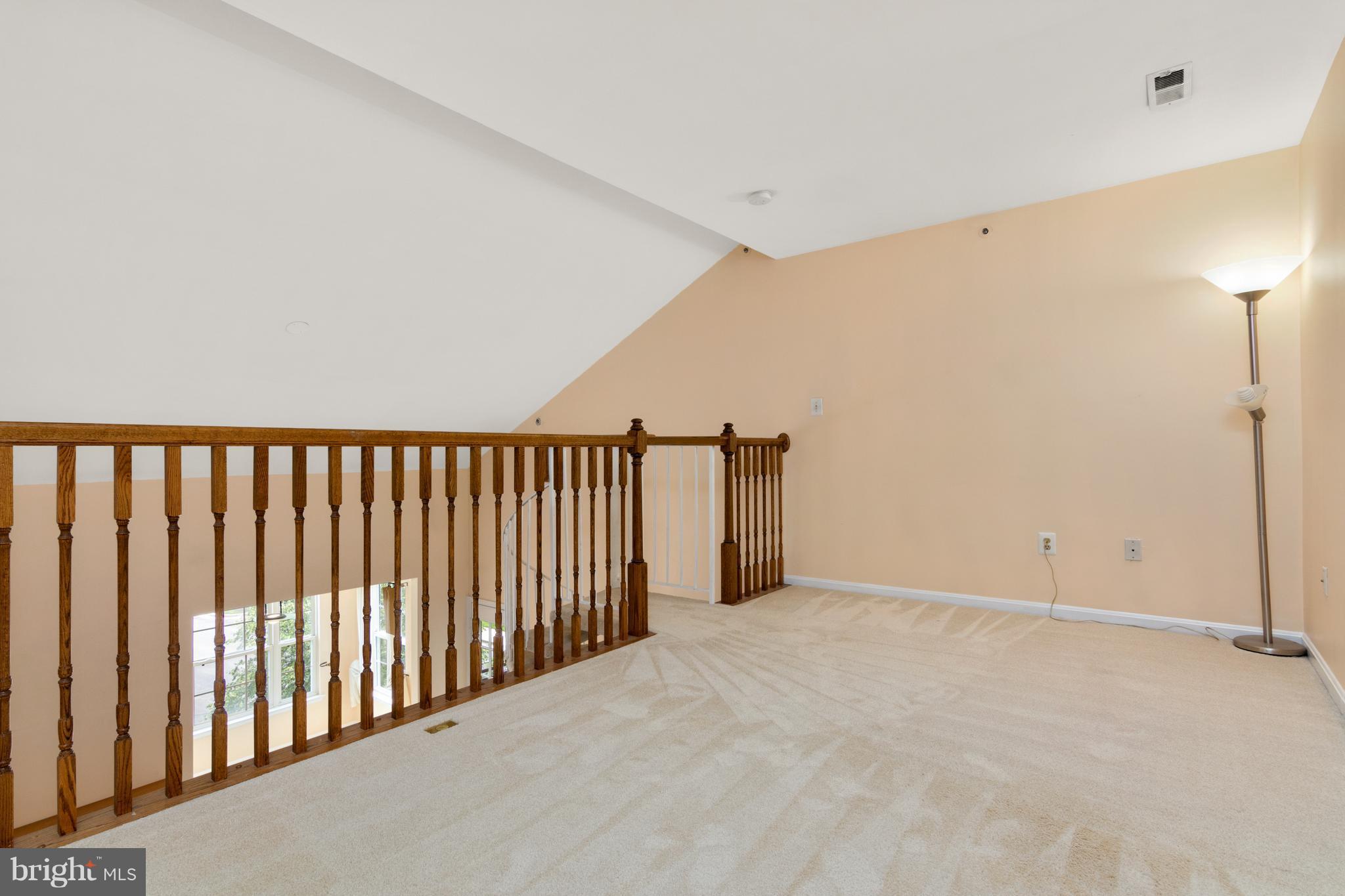604 Moonglow Road, Unit 304 Odenton, MD 21113 - Photo 7 of 27 Loft