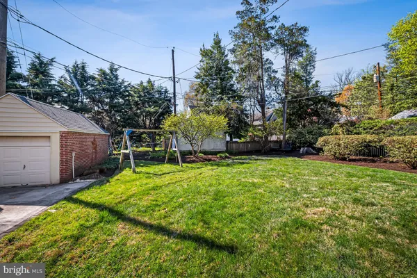 $965,000 | 6900 Avondale Road, Baltimore, MD 21212
