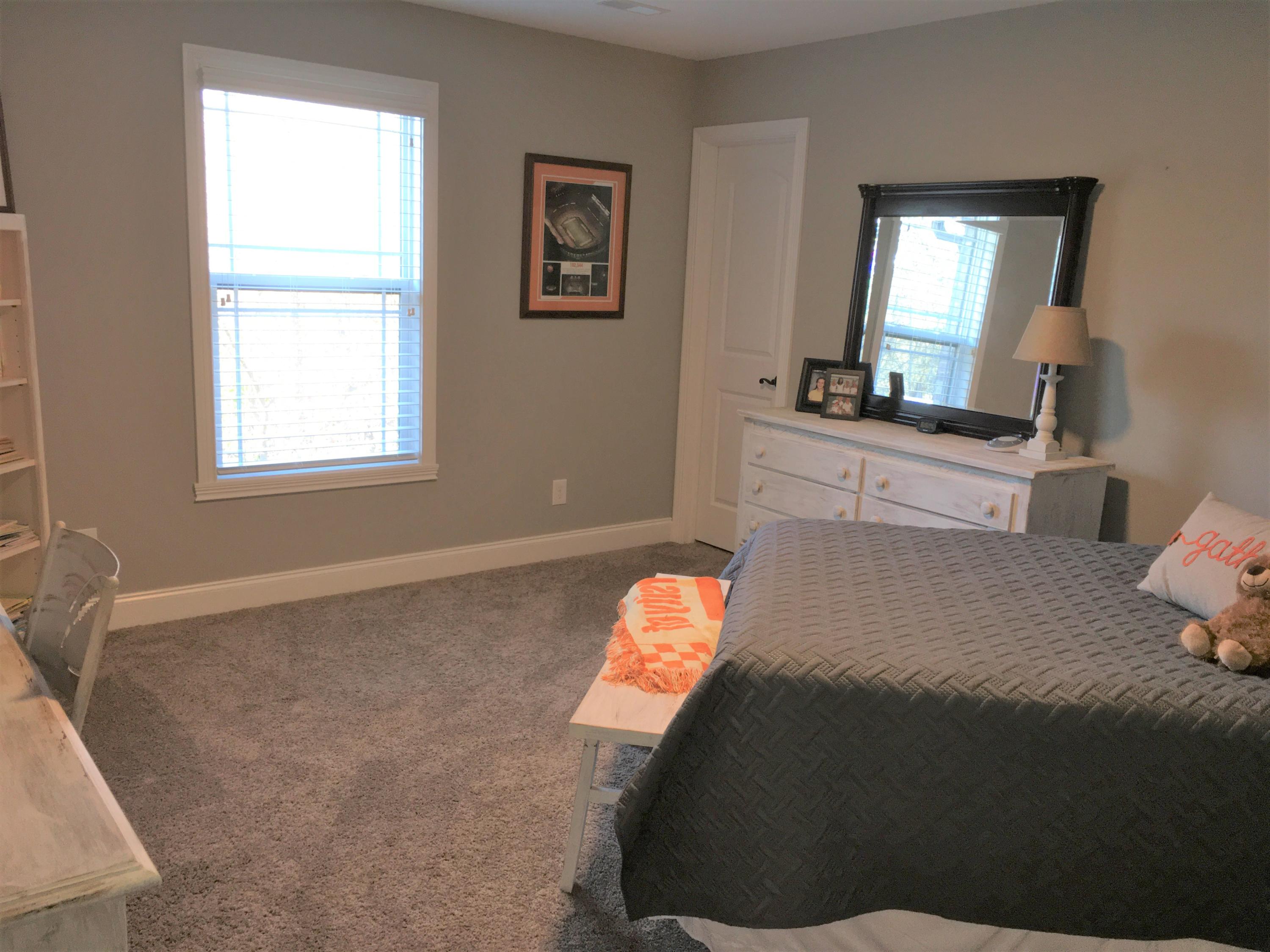8115 Enchanted Grove Ln, Powell, TN 37849 - Photo 17 of 19 IMG_6941