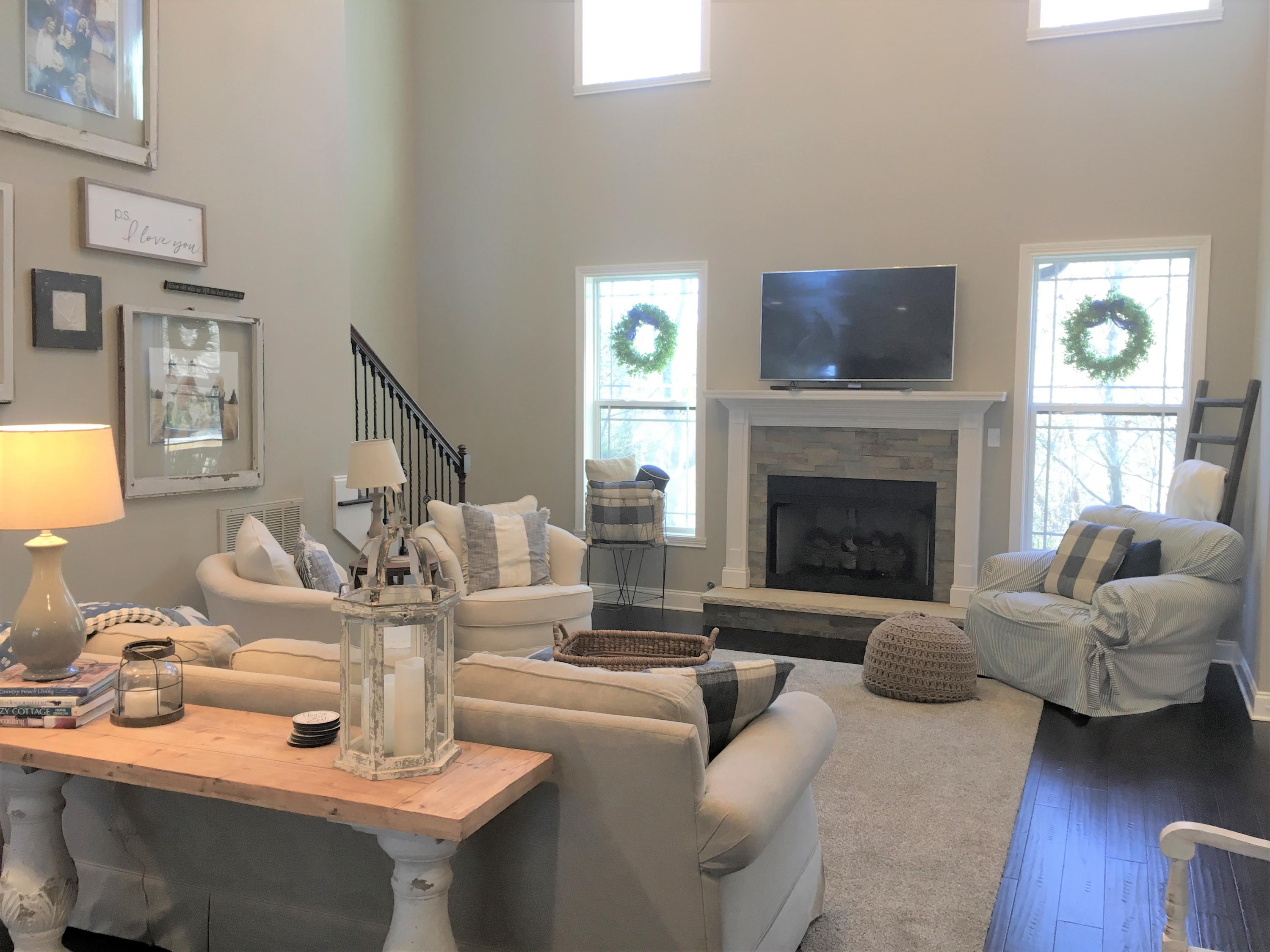 8115 Enchanted Grove Ln, Powell, TN 37849 - Photo 5 of 19 IMG_6864