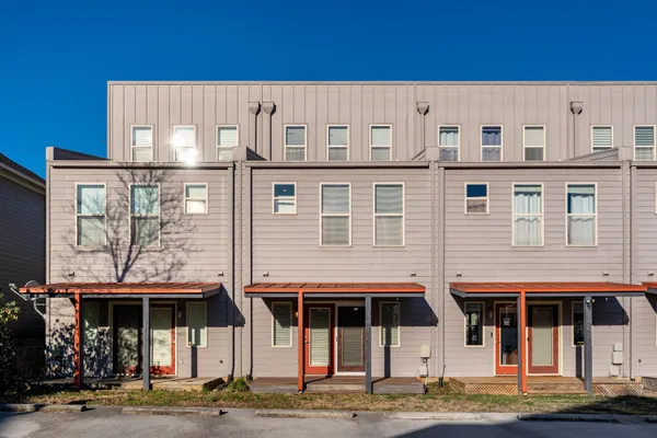 $2,300 | 1412 Adams Street, Chattanooga, TN 37408