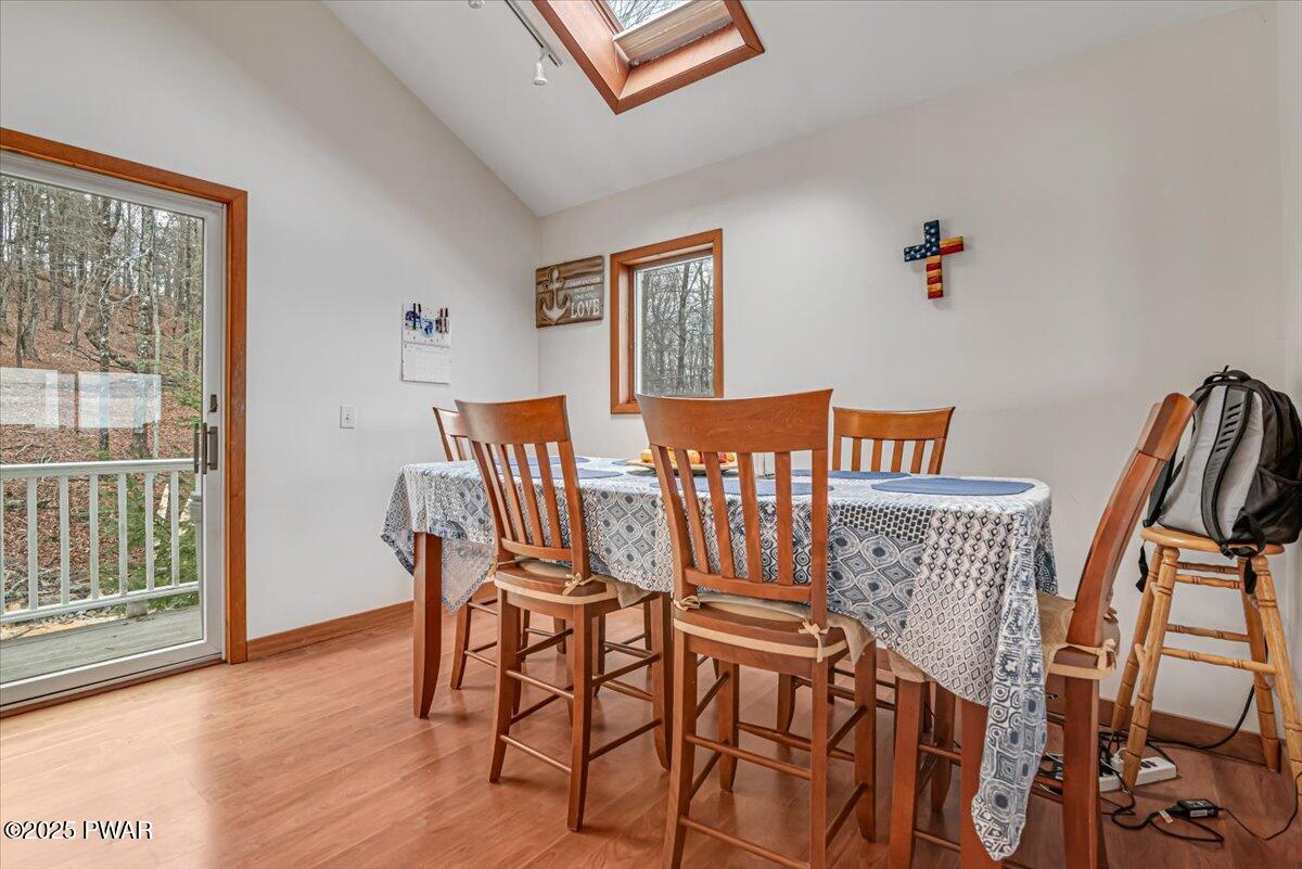 165 Lakeview Road Greentown, PA 18426 - Photo 10 of 41 Dining Area