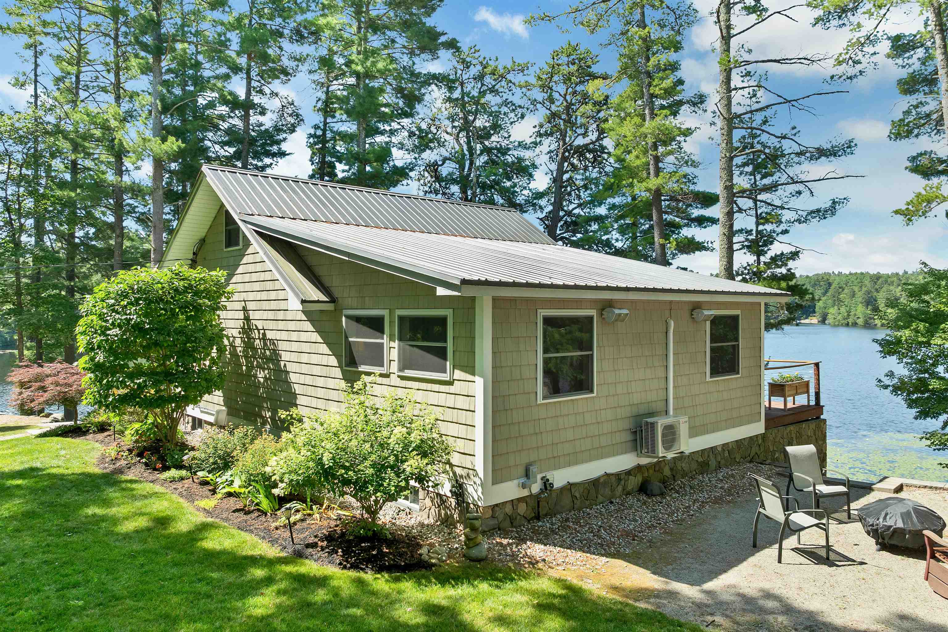 333 Wild Wood Road Wakefield, NH 03830 - Photo 4 of 60