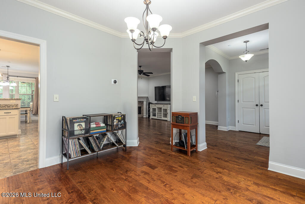 7100 Love Sta Loop Hernando, MS 38632 - Photo 12 of 36 Dining Room