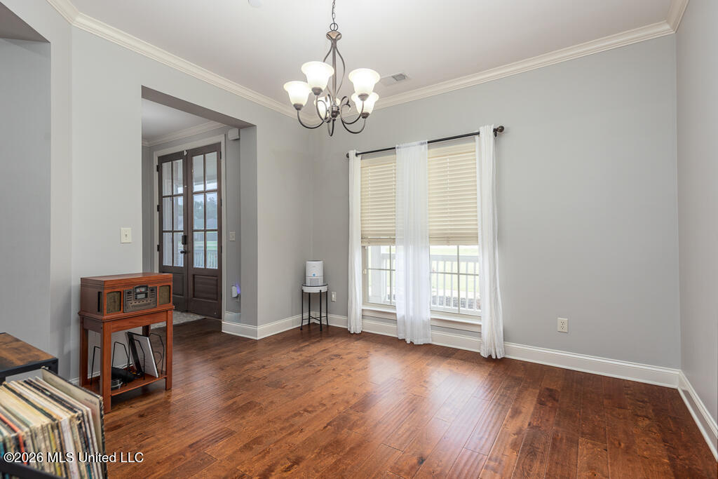 7100 Love Sta Loop Hernando, MS 38632 - Photo 10 of 36 Dining Room