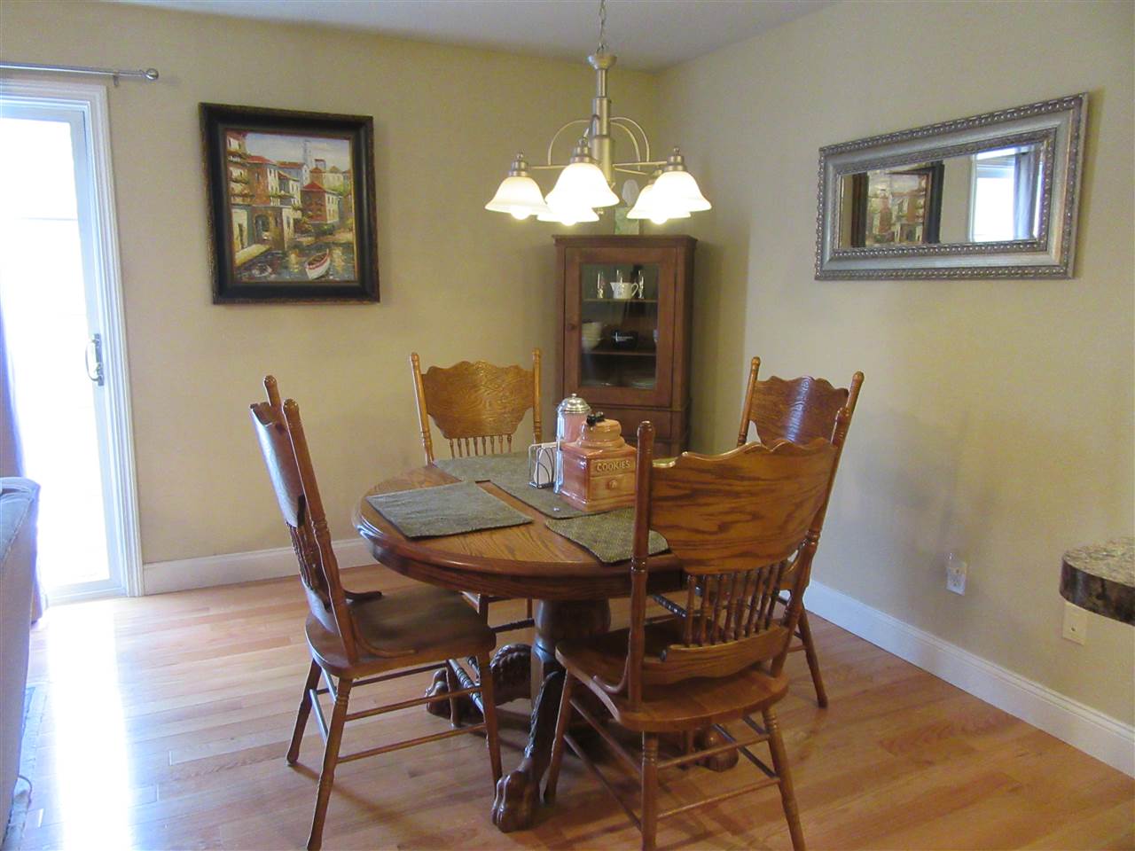 4 Deer Street, Unit 6 Tilton, NH 03276 - Photo 7 of 14