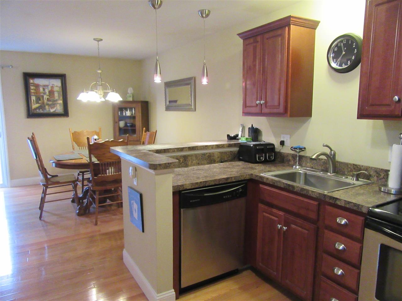 4 Deer Street, Unit 6 Tilton, NH 03276 - Photo 9 of 14