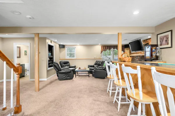 $899,000 | 153 Hickory Hill Circle, Osterville, MA 02655