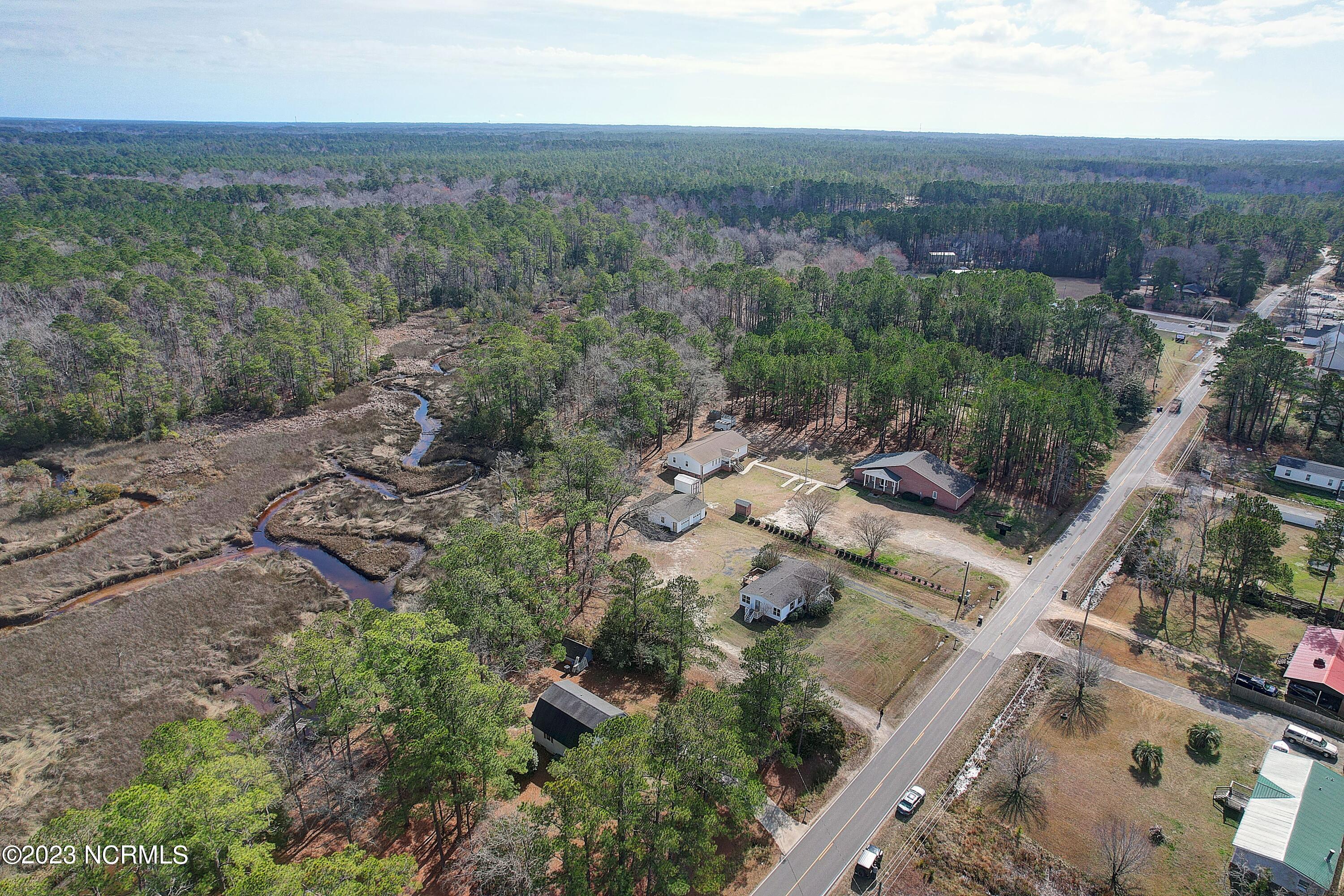370 Gray Bridge Road Southwest Shallotte, NC 28470 - Photo 14 of 32 370GrayBridgeRd - 14