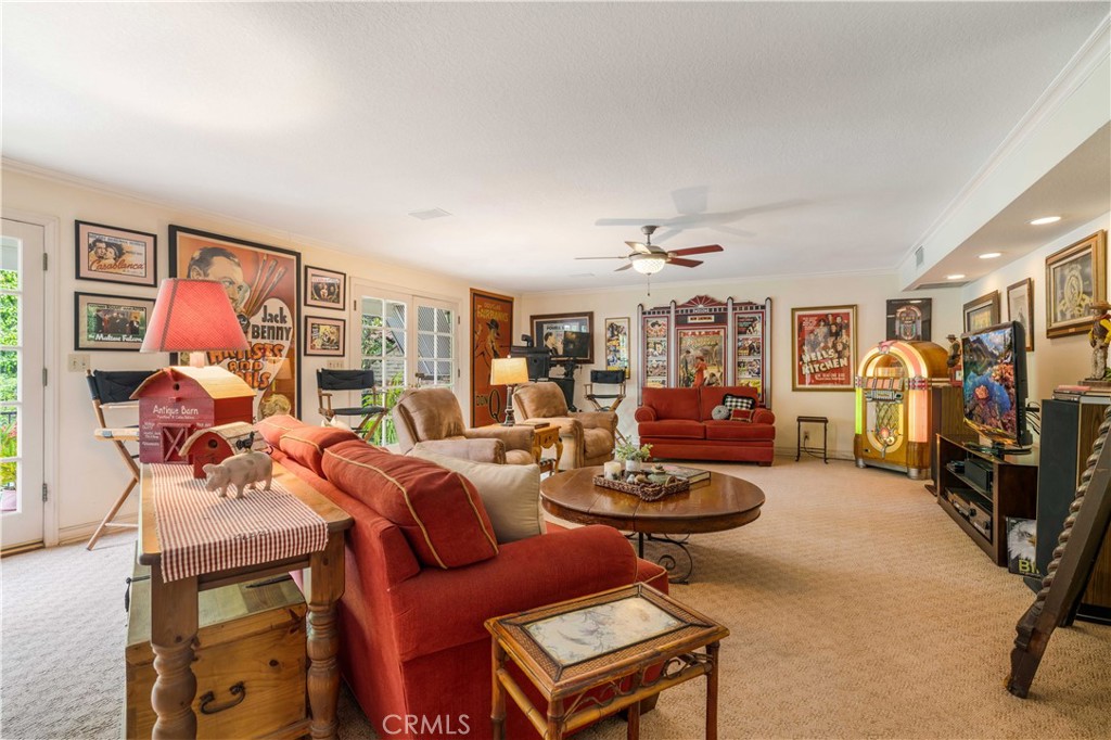 1714 Riverside Drive Glendale, CA 91201 - Photo 15 of 40