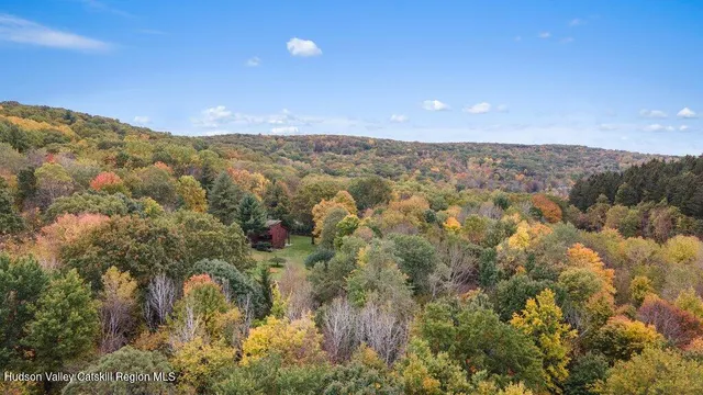 $1,550,000 | 388 Sky Farm Road, Unit STOP 11, Copake, NY 12516