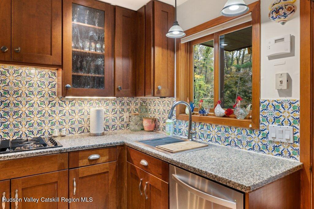 388 Sky Farm Road, Unit STOP 11 Copake, NY 12516 - Photo 7 of 57 DSC_0131.jpg-SMALL