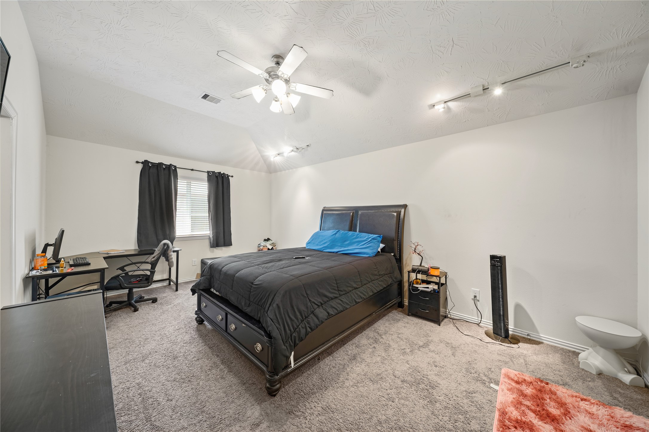 1822 Luminous Waters Lane Rosharon, TX 77583 - Photo 12 of 15