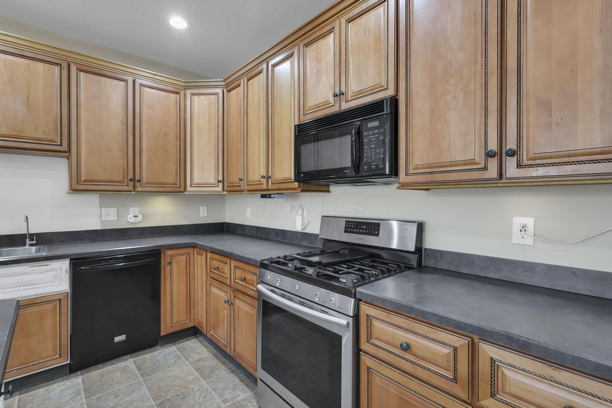 11365 Oneida Path Lakeview, OH 43331 - Photo 18 of 64 22-web-or-mls-G02A5757