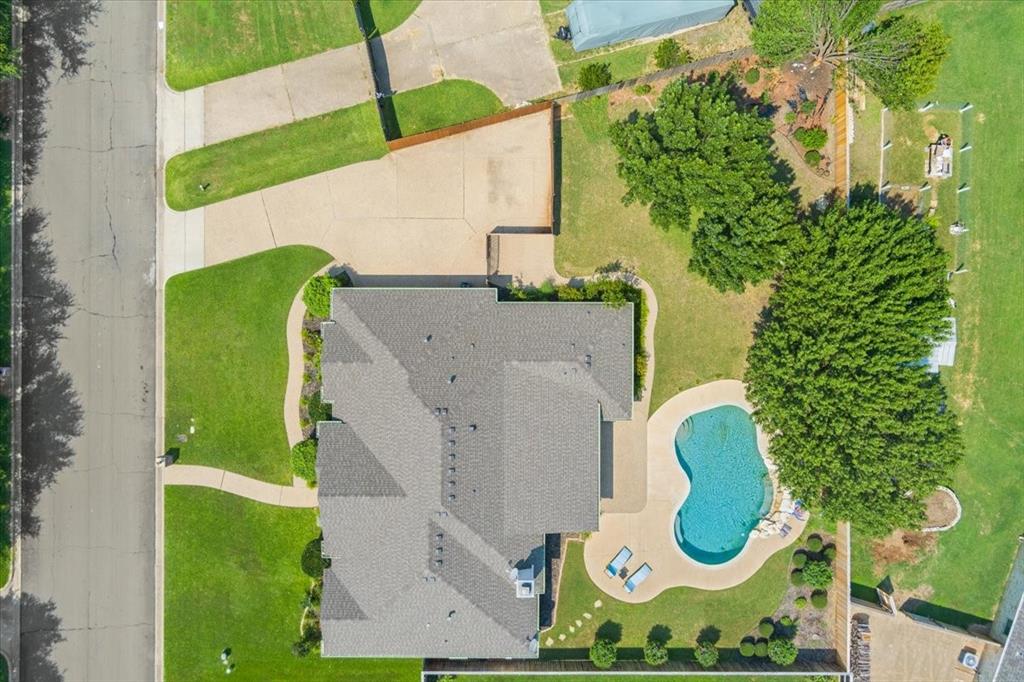 203 Silver Spur Trail Waco, TX 76657 - Photo 3 of 39 Bird's eye view of a pool area