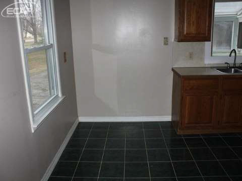 8420 Coldwater Road Flushing, MI 48433 - Photo 17 of 21 20435265-16.JPG