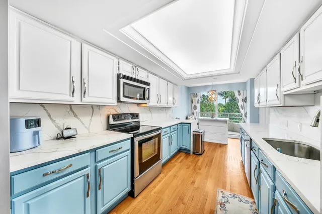 $1,190,000 | 4101 North Ocean Boulevard, Unit 209, Boca Raton, FL 33431