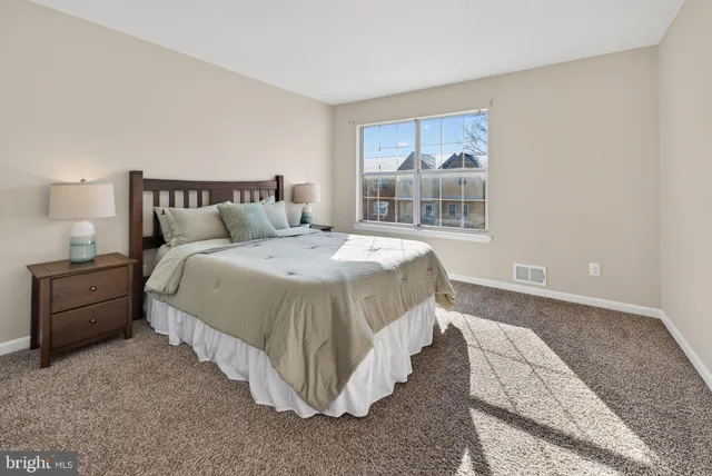 $220,000 | 909 Woodchip Road, Lumberton, NJ 08048