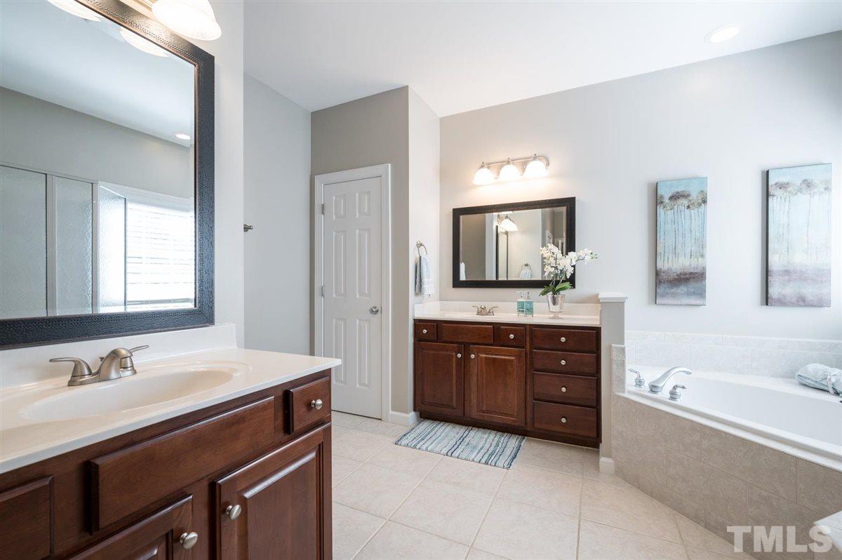 8517 Wapello Lane Raleigh, NC 27613 - Photo 18 of 30 Gallery Image 18