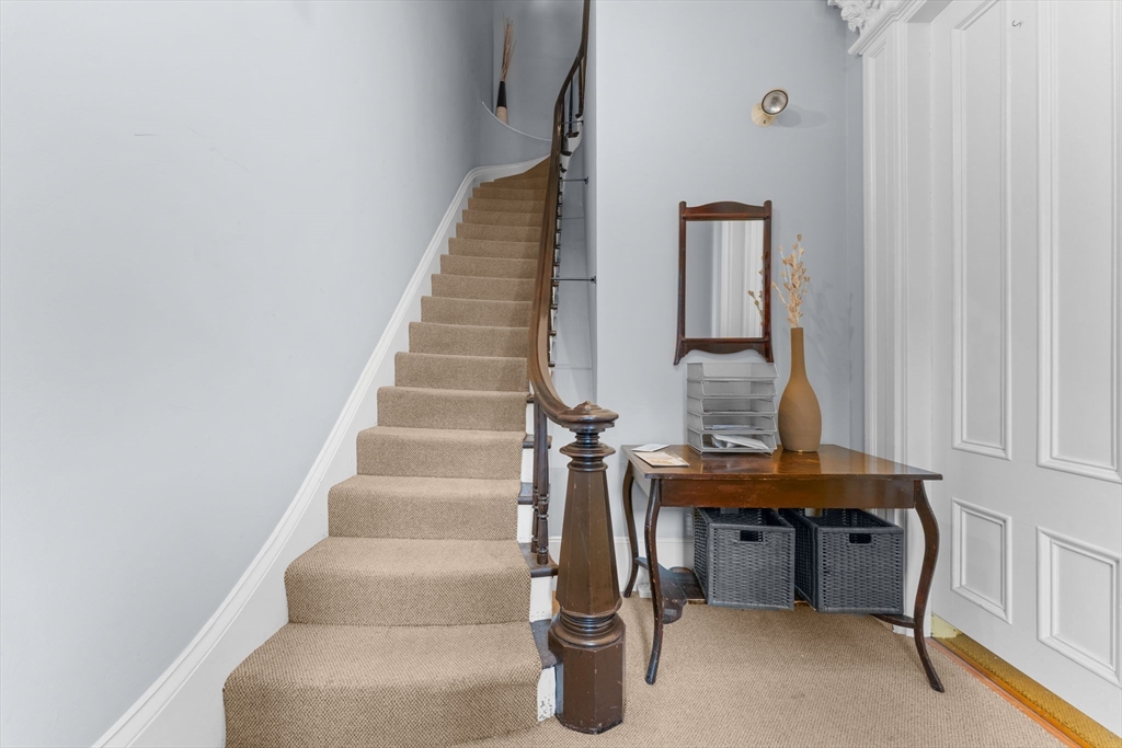 570 Massachusetts Avenue, Unit 5 Boston, MA 02118 - Photo 10 of 33