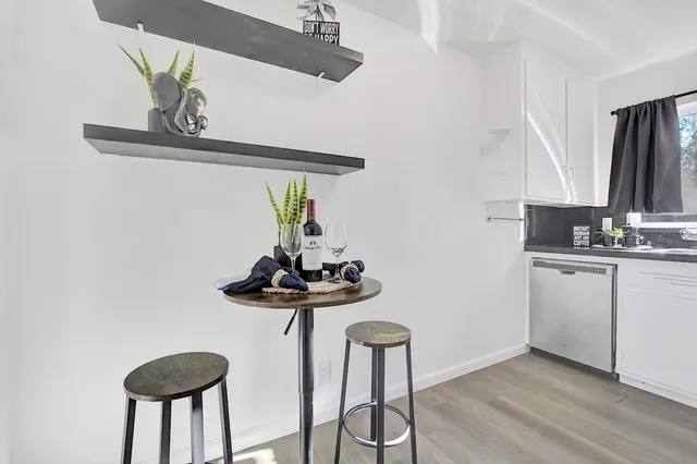 $2,598,000 | 216 Mountain View Avenue, Mountain View, CA 94041