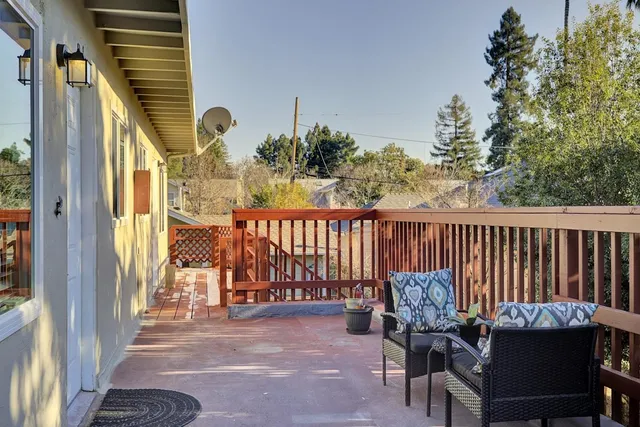$2,598,000 | 216 Mountain View Avenue, Mountain View, CA 94041