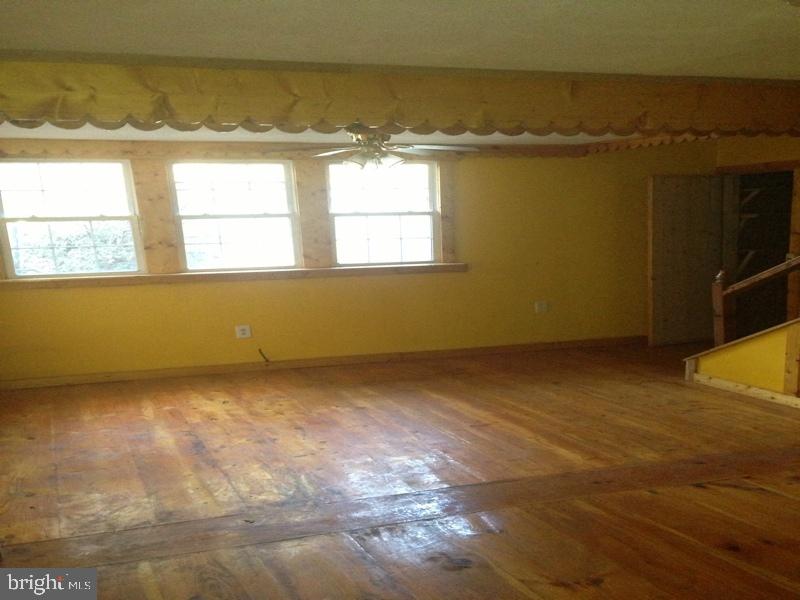 153 Pittsburg Valley Road Conestoga, PA 17516 - Photo 19 of 25