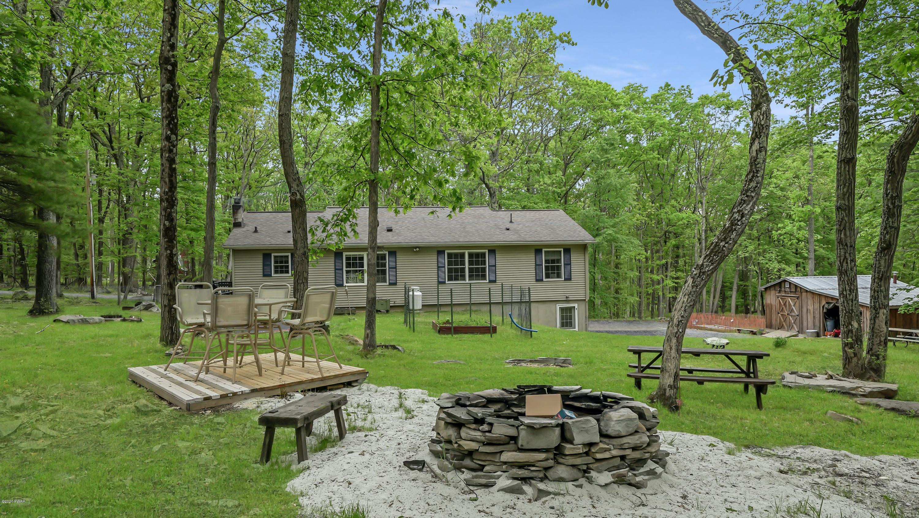 127 Neversink Road Shohola, PA 18458 - Photo 4 of 32