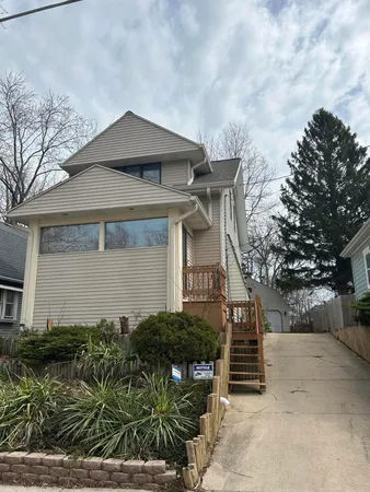 $269,900 | 419 Hayes Avenue, Racine, WI 53405