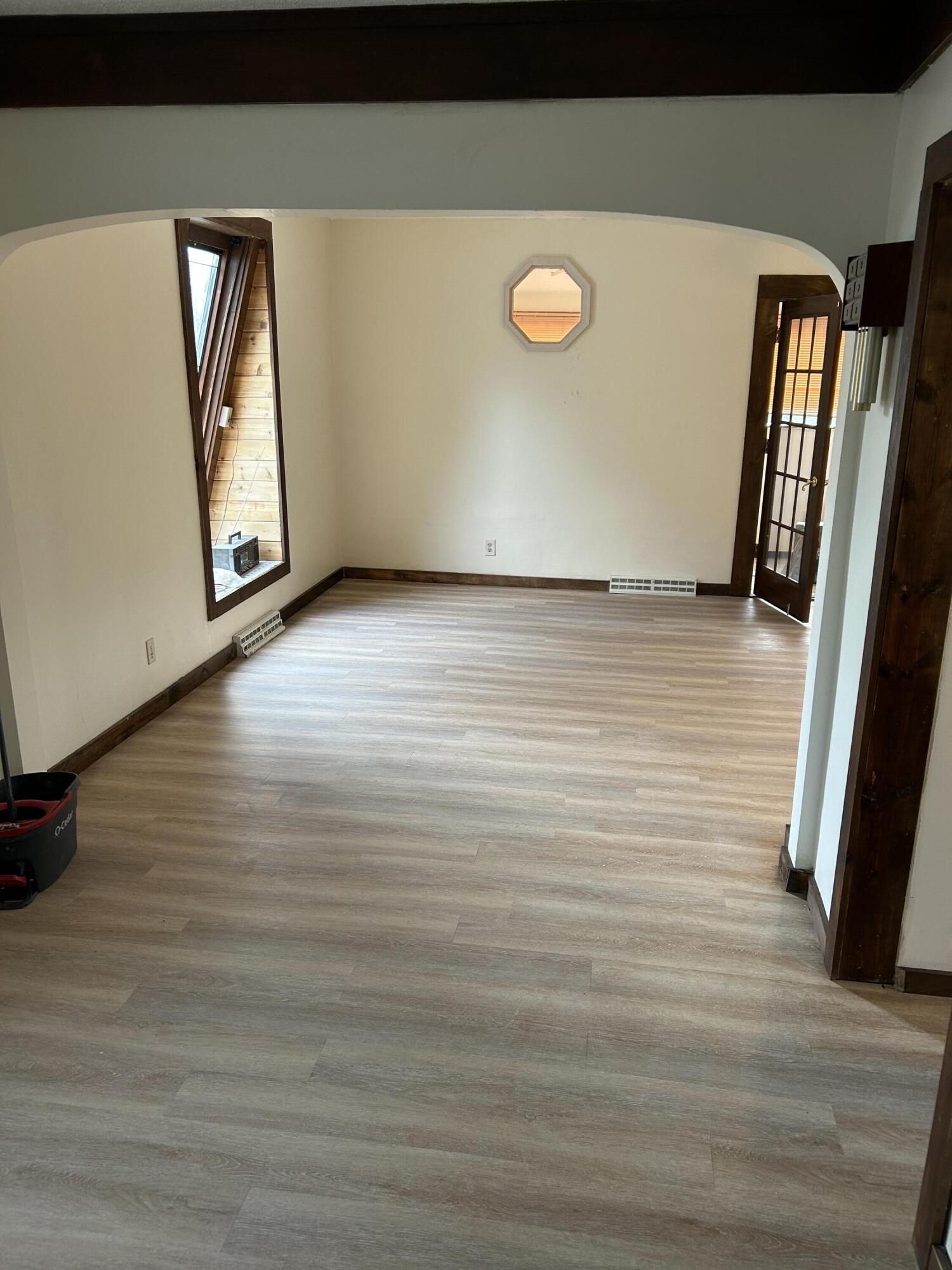 419 Hayes Avenue Racine, WI 53405 - Photo 6 of 15 IMG_0850