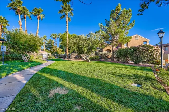 $285,000 | 7270 Sheared Cliff Lane, Unit 202, Las Vegas, NV 89149