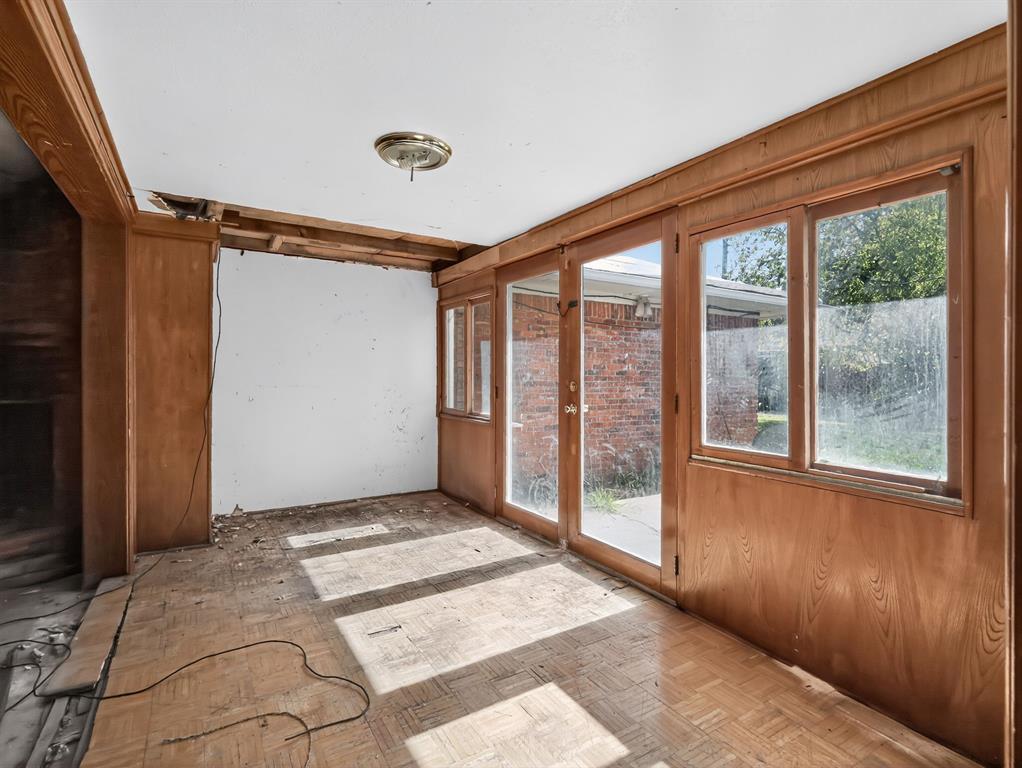 3216 Rotan Lane Dallas, TX 75229 - Photo 26 of 28 a view of an empty room