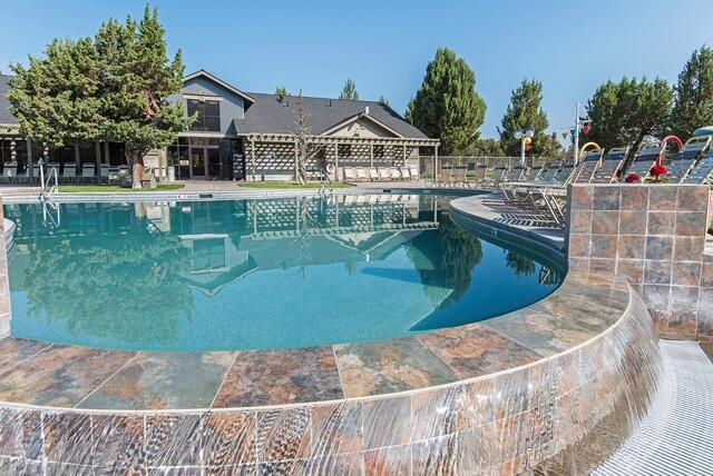 8413 Forest Ridge Loop Redmond, OR 97756 - Photo 54 of 65