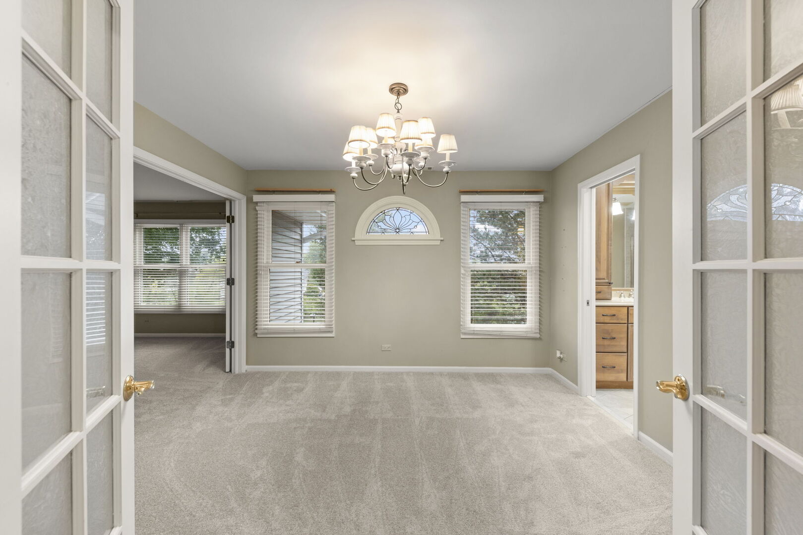 2256 Ridgewood Road Lisle, IL 60532 - Photo 16 of 41 Gallery Image 16