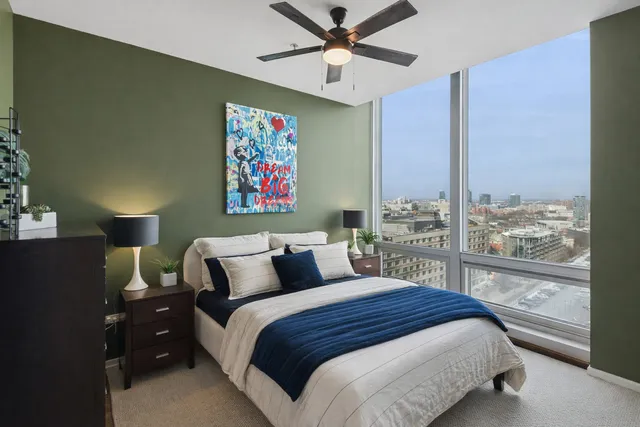 $379,000 | 500 West Superior Street, Unit 1308, Chicago, IL 60654