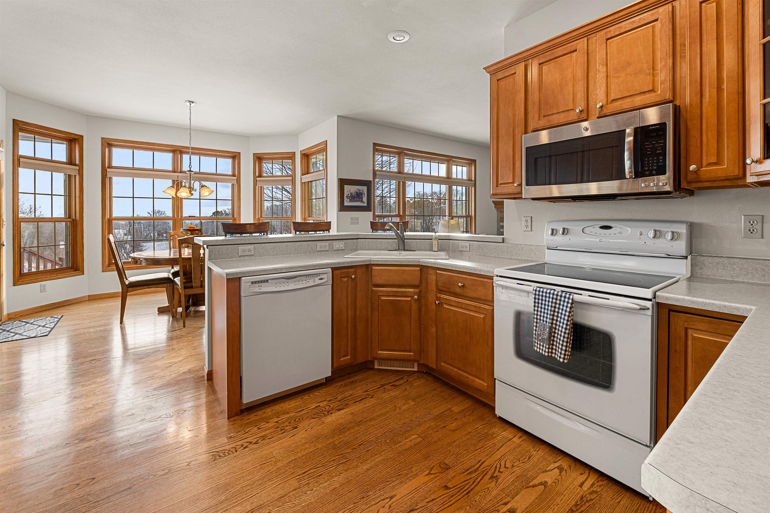 109 Allison Lane Beaver Dam, WI 53916 - Photo 3 of 44