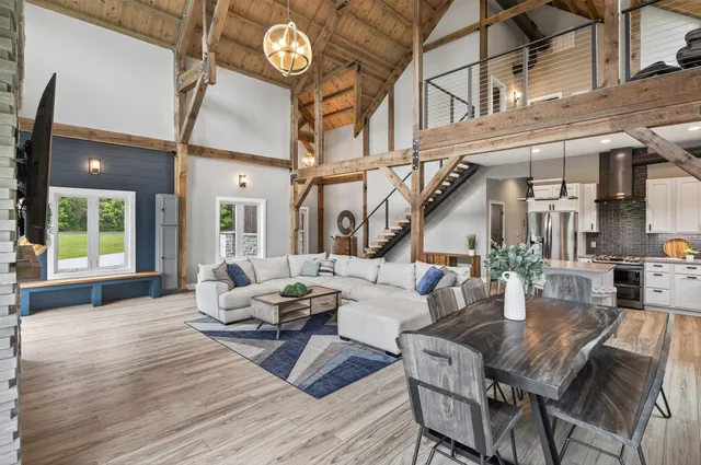 $1,250,000 | 6235 North Shore Drive, Rockford, MN 55373