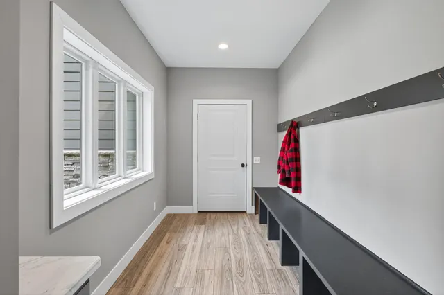 $1,250,000 | 6235 North Shore Drive, Greenfield, MN 55373