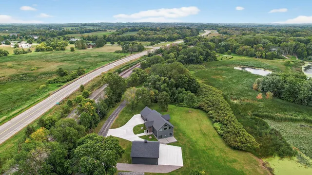 $1,250,000 | 6235 North Shore Drive, Rockford, MN 55373