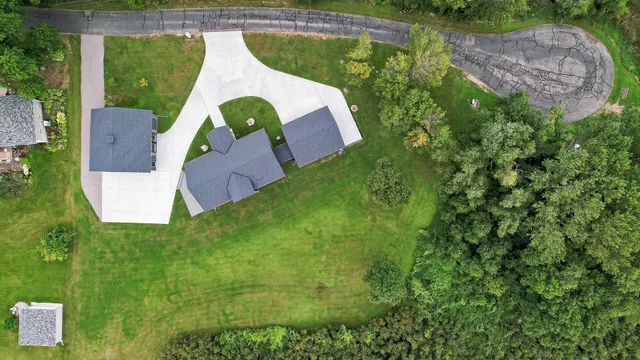 $1,250,000 | 6235 North Shore Drive, Rockford, MN 55373