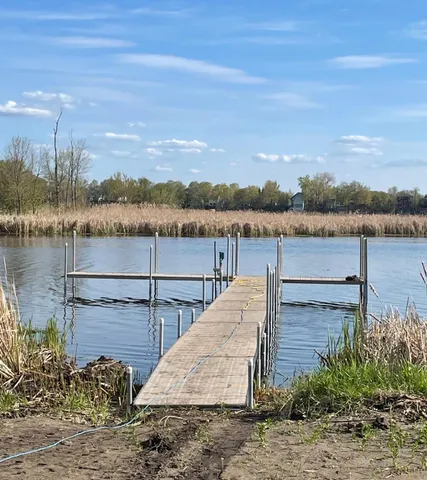 $1,250,000 | 6235 North Shore Drive, Greenfield, MN 55373