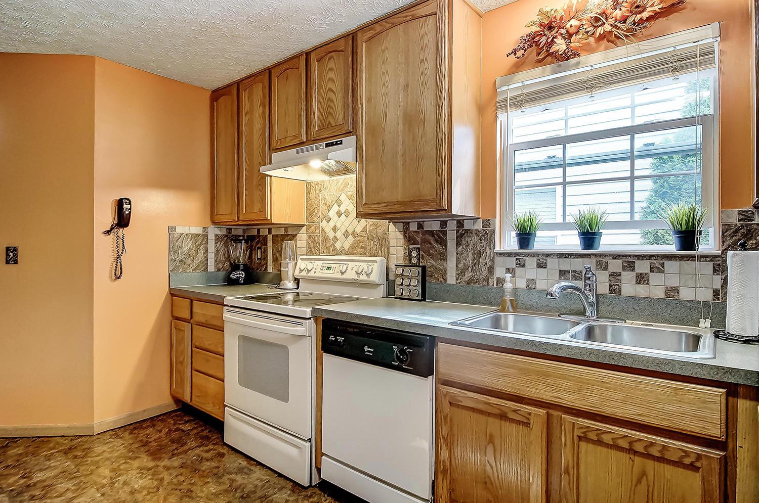 2578 Northwold Road Columbus, OH 43231 - Photo 13 of 32 Gallery Image 13