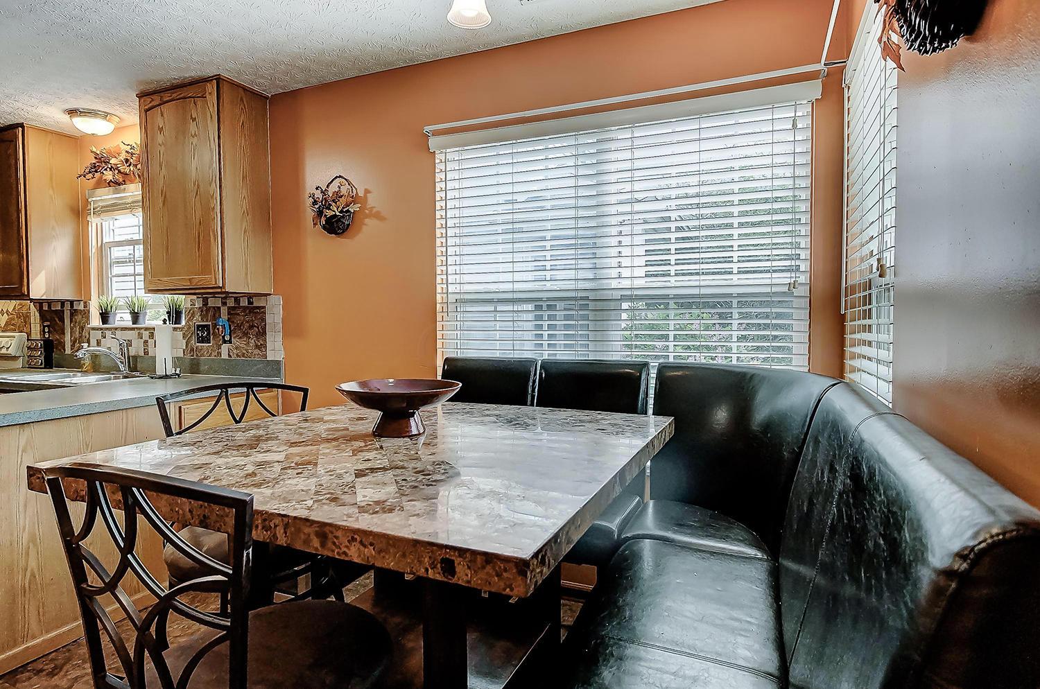 2578 Northwold Road Columbus, OH 43231 - Photo 17 of 32 Gallery Image 17