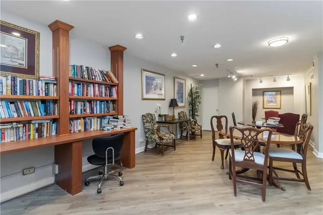 $1,650 | 1501 Clairmont Road, Unit 1317, Decatur, GA 30033