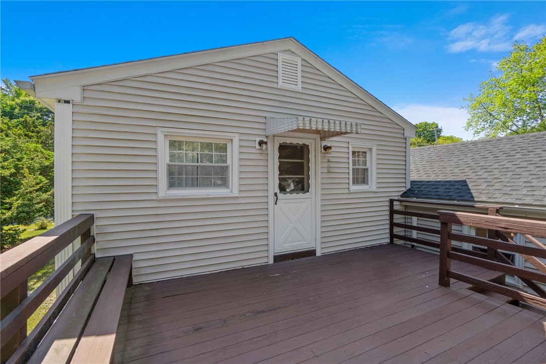 34 Wagner Road Westerly, RI 02891 - Photo 12 of 45 Gallery Image 12